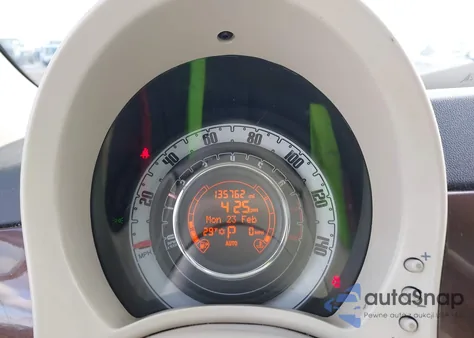 2012 Fiat 500 Lounge z USA, uszkodzony, nr VIN 3C3CFFCR1CT366747